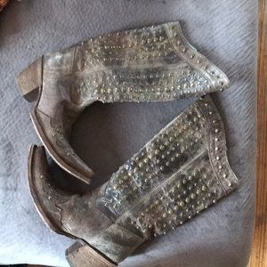 Corral Vintage Studded Cowboy Boots Size 71/2